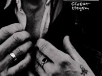SIVERT HØYEM: Ακούστε το ΝΕΟ τραγούδι του “Aim For The Heart”.
