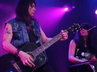 Rudi (THE FUZZTONES) on RockOverdose: “If we can give you an audio orgasm, we know we did our job! “