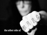 Mick Mars: Ακούστε το single “Right Side Of Wrong” απ’ το επερχόμενο debut solo album του (video)