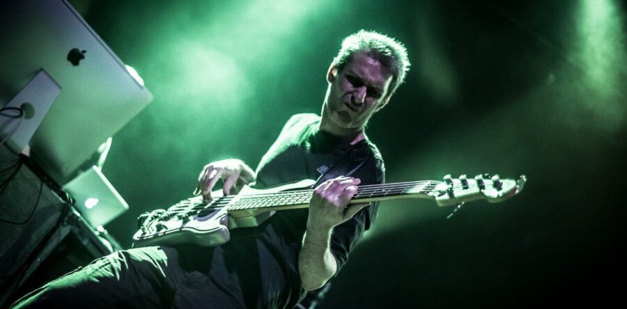 ΤΕΡΡΥ ΜΑΥΡΙΔΗΣ (Νοκ Άουτ-Michalis Rakintzis band) στο Rock Overdose: “Το κεφάλαιο ‘Ρακιντζής’ ουσιαστικά δεν έκλεισε ποτέ”.