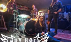 NEΟ single και lyric video “Three Chords and the Truth” από τους ANDY ROCKS!