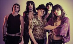 Middle Earth: Δείτε το video για το νέο τους single “The Jackals”, εμπνευσμένο από την ταινία “Τα τσακάλια”