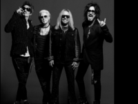 MÖTLEY CRÜE: Καινούργιο video clip και τραγούδι ‘Dogs of War’.