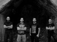 Serement: Κυκλοφόρησε το debut album τους “Abhorrent Invocations” από τη Dolorem Records.