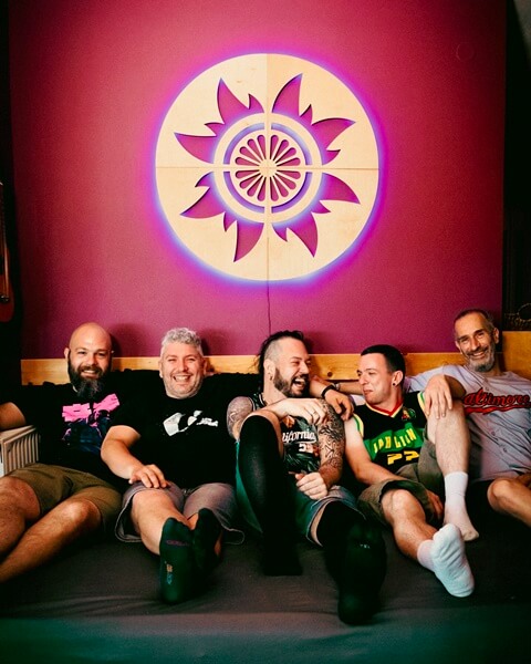 BAiLDSA: Ακούστε το νέο τους single με τίτλο “Τσιγγάνοι”