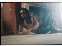 LENNY KRAVITZ: “Honey” – Υπέροχο νέο video και single