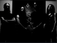 DECIPHER στο Rockoverdose: “Νιώθουμε ότι ελληνική σκηνή μας αγκάλιασε κατευθείαν κι αυτο μας τιμά ιδιαίτερα.”