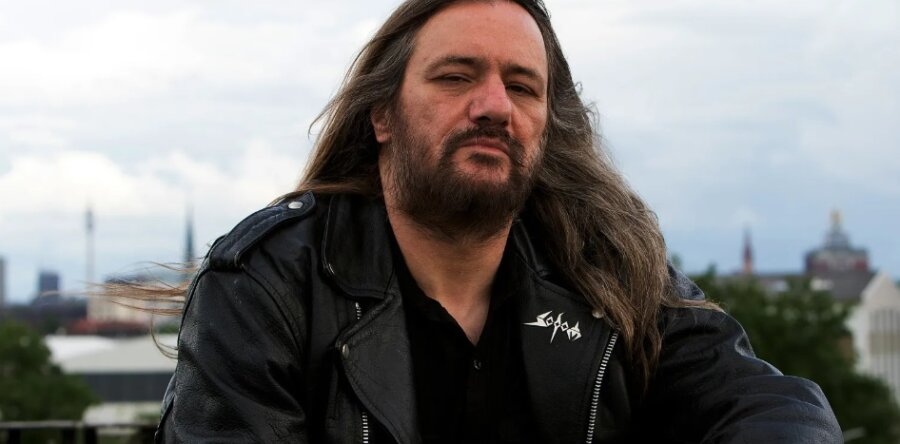Tom Angelripper (Sodom) στο RockOverdose: “Το 2025 θα κάνουμε ένα διάλειμμα γιατί θέλω να ξεκουραστώ”