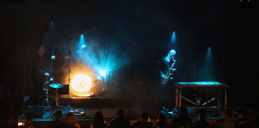 Ανταπόκριση: Bohren & der Club of Gore @ Gazarte Main Stage, Αθήνα (22/01/2025)