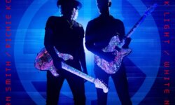 SMITH/KOTZEN: Το νέο άλμπουμ “Black Light/White Noise” μόλις κυκλοφόρησε – Δείτε το νέο single & το video του “Outlaw”