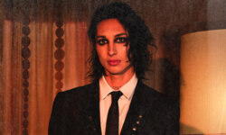 REMINGTON LEITH (Palaye Royale): Δίνουμε τα πάντα στη σκηνή για τους οπαδούς μας!