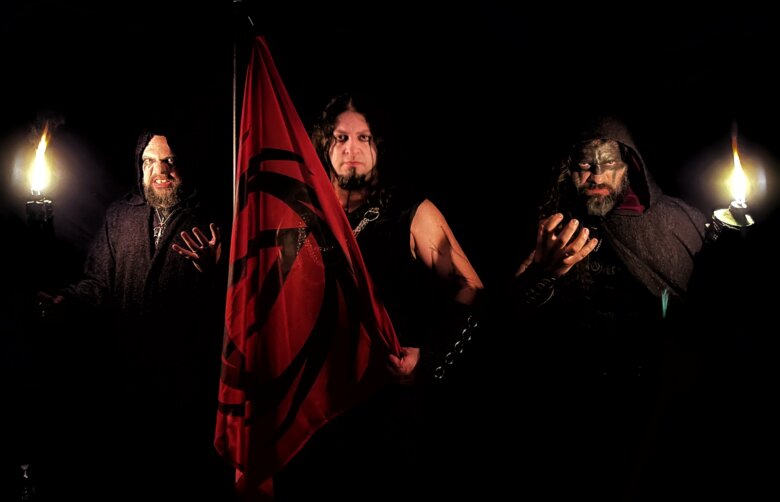 Νίκος Μαίης (LLOTH) στο RockOverdose: “Εκφραζόμαστε μέσα απ’ τη μουσική, δεν περνάμε απλά το χρόνο μας, είναι τρόπος ζωής!”
