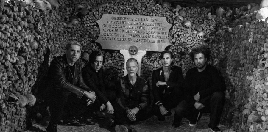  Queens of the Stone Age: Alive in the Catacombs -Online Πρεμιέρα – 5 Ιουνίου (δείτε το trailer)