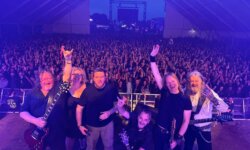 SKYCLAD: Χρέη τραγουδιστή αναλαμβάνει ο κιθαρίστας της μπάντας David Pugh