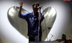 Ανταπόκριση: Release Athens με FONTAINES D.C., Boy Harsher, Shame @ Πλατεία Νερού, Φάληρο (27/06/2025)
