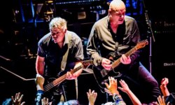 THE STRANGLERS: Απ’ το “No More Heroes” στο μελωδικό “Golden Brown” … η επαναστατική σπίθα δεν έσβησε ακόμη!