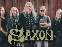 SAXON:  Άμεση ακύρωση 10 καλοκαιρινών εμφανίσεων ενώ ο τραγουδιστής Biff Byford υποβάλλεται σε επείγουσα επέμβαση.