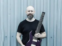 Charlie Griffiths (HAKEN) στο RockOverdose: “Σας ευχαριστούμε που περιμένατε τόσα χρόνια για να έρθουμε στην Ελλάδα!”