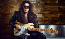 YNGWIE MALMSTEEN: Αφιέρωμα σε έναν πρωτοπόρο της ηλεκτρικής κιθάρας που επιστρέφει μετά από 25 χρόνια στην Ελλάδα!