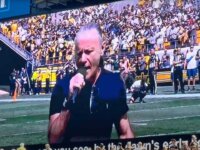 BRUCE DICKINSON: Τραγούδησε τον Εθνικό Ύμνο των ΗΠΑ σε αγώνα NFL