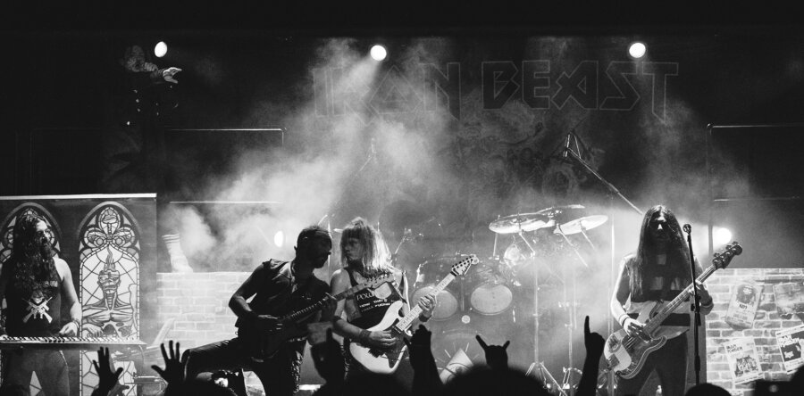 IRON BEAST: Επιστρέφουν στην Αθήνα για ένα live – αφιέρωμα στο Brave New World!