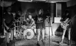 SECULAR UPHEAVAL στο RockOverdose: “Μας ενδιαφέρει το συναίσθημα, όχι η ταμπέλα.”