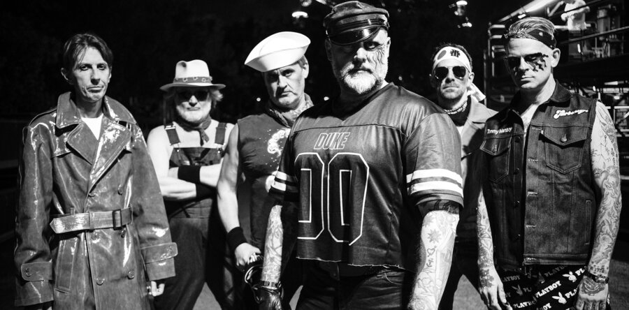 Οι rock’n’roll heroes Turbonegro επιστρέφουν στην Αθήνα!