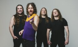 AIRBOURNE: Νέο single ‘Christmas Bonus’ – Εκρηκτικό ροκ… για τα Χριστούγεννα!