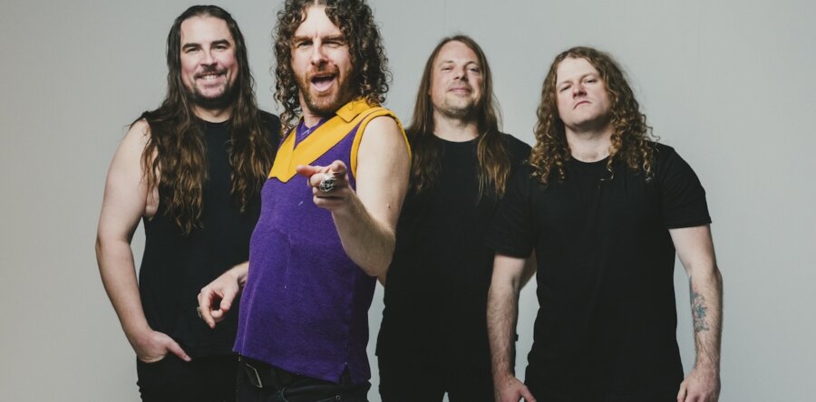AIRBOURNE: Νέο single ‘Christmas Bonus’ – Εκρηκτικό ροκ… για τα Χριστούγεννα!