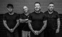SLAPSHOT: 5+1 “χτυπήματα” των old-school hardcore punkers από τη Βοστώνη