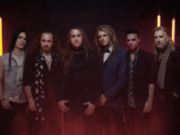 Οι Crimson Fire θα ανοίξουν τη συναυλία των FM