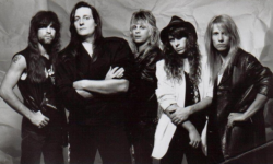 SAVATAGE: Νέος τριπλός live δίσκος