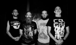 DEPHOSPHORUS στο RockOverdose: «Το “Planetoktonos” δεν είναι απλώς δίσκος — είναι πύλη σε έναν κόσμο όπου η τέχνη αντιστέκεται στον φανατισμό και την ομοιομορφία.»