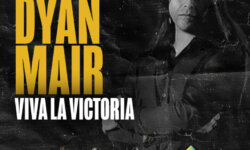 Ο Dyan Mair στην Εορταστική Έκδοση του «Viva La Victoria» για τα 30 Χρόνια της Frontiers Records