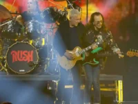 RUSH: Δείτε video από την πρώτη εμφάνιση τους με την drummer Anika Nilles