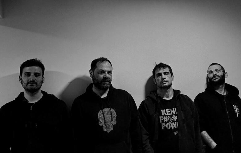 Το πρώτο single των Space Gravel με τίτλο ‘End of Days’ ξεκινάει δυνατά.