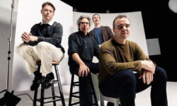 FUTURE ISLANDS – Γιορτάζουν τα 20 χρόνια τους με μια ιδιαίτερη συλλογή | Ακούστε τα 2 πρώτα singles