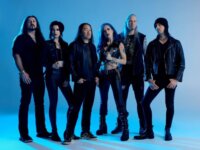 Βόμβα μεγατόνων: Η Alissa White-Gluz (ex-Arch Enemy) εντάσσεται στους DragonForce!