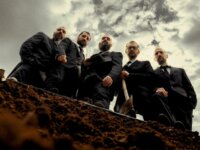 Κροταλίας: Ακούστε το νέο single “Άσσος” από τον επερχόμενο δίσκο “Ενός Λεπτού Σιγή” (video)