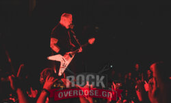 METALLICA: Δείτε το επίσημο βίντεο του “For Whom The Bell Tolls” από την Αθήνα