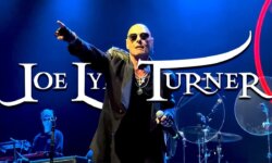 JOE LYNN TURNER: Τον Σεπτέμβριο στη Θεσσαλονίκη!