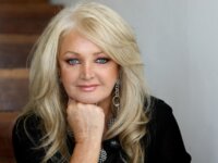 Σε κρίσιμη κατάσταση η BONNIE TYLER: Σε τεχνητό κώμα η θρυλική τραγουδίστρια