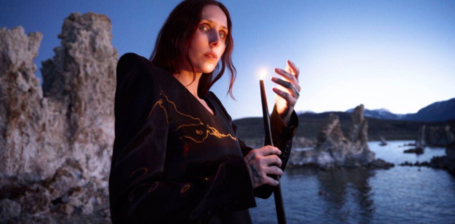 Η Chelsea Wolfe επιστρέφει στην Αθήνα το Σάββατο 19 Δεκεμβρίου, στο Floyd!
